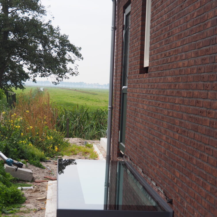 Beloopbaar glas koekoek souterrain